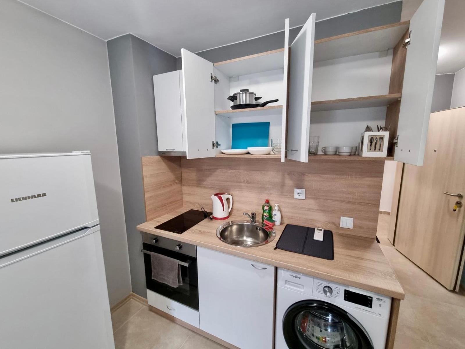 Best Family Apartments & Parking Sofia Exterior photo
